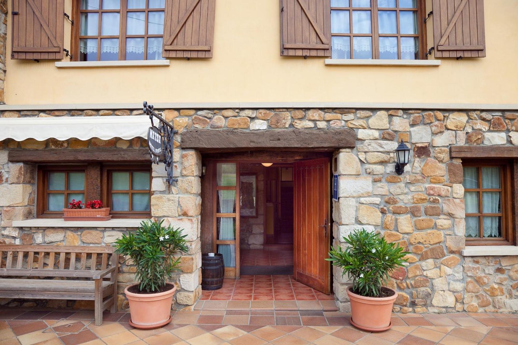Hotel Matsa B&B Lezama  Exteriör bild